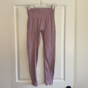 Cream Yoga leggings size small!